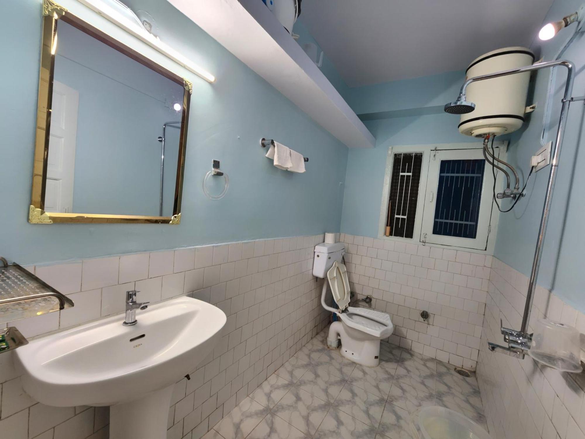 Aaram Baagh Simla Apartment Bagian luar foto